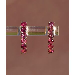 Vintage 14k Solid Yellow Gold Natural Rhodolite Garnet‎ Drop Hoop Earrings Pave